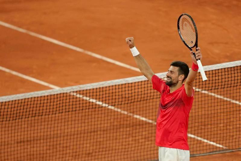 关于德约科维奇连续十五场比赛得分超过突破纪录，MAD挑战极限！的信息